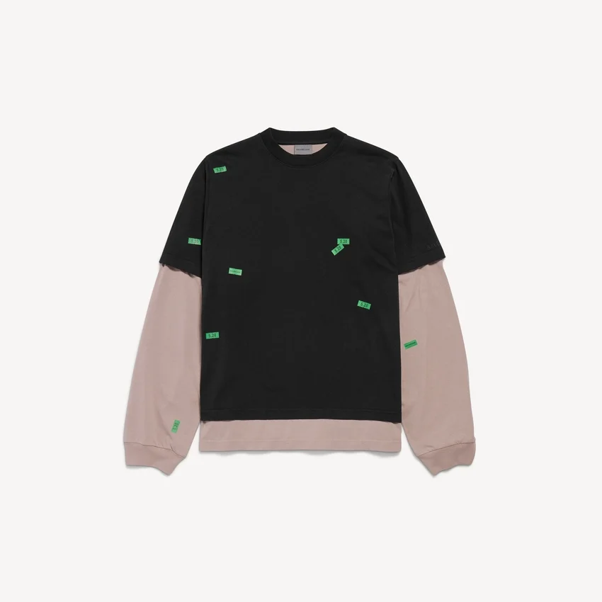 Men’s 520 stickers hybrid double t-shirt in black/green Men’s 520 stickers hybrid double t-shirt in black/green