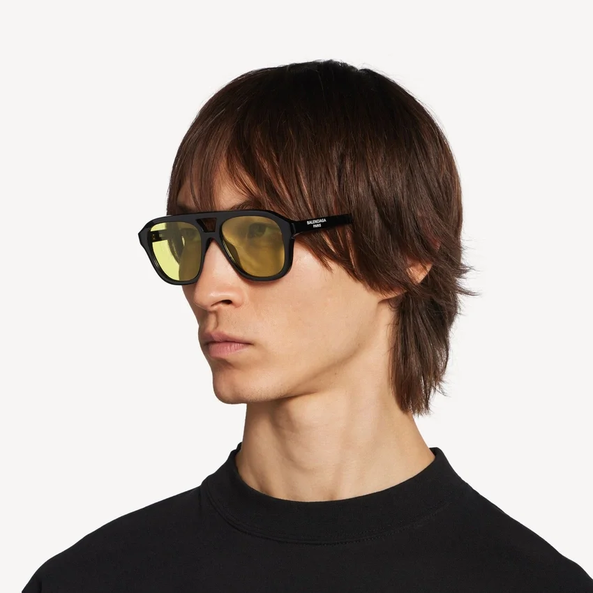 Men’s daily pilot sunglasses in black/yellow Men’s daily pilot sunglasses in black/yellow