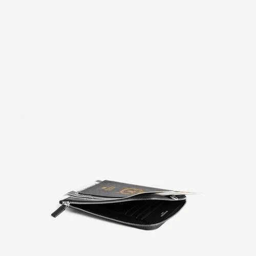 Men’s passport phone holder in black Men’s passport phone holder in black