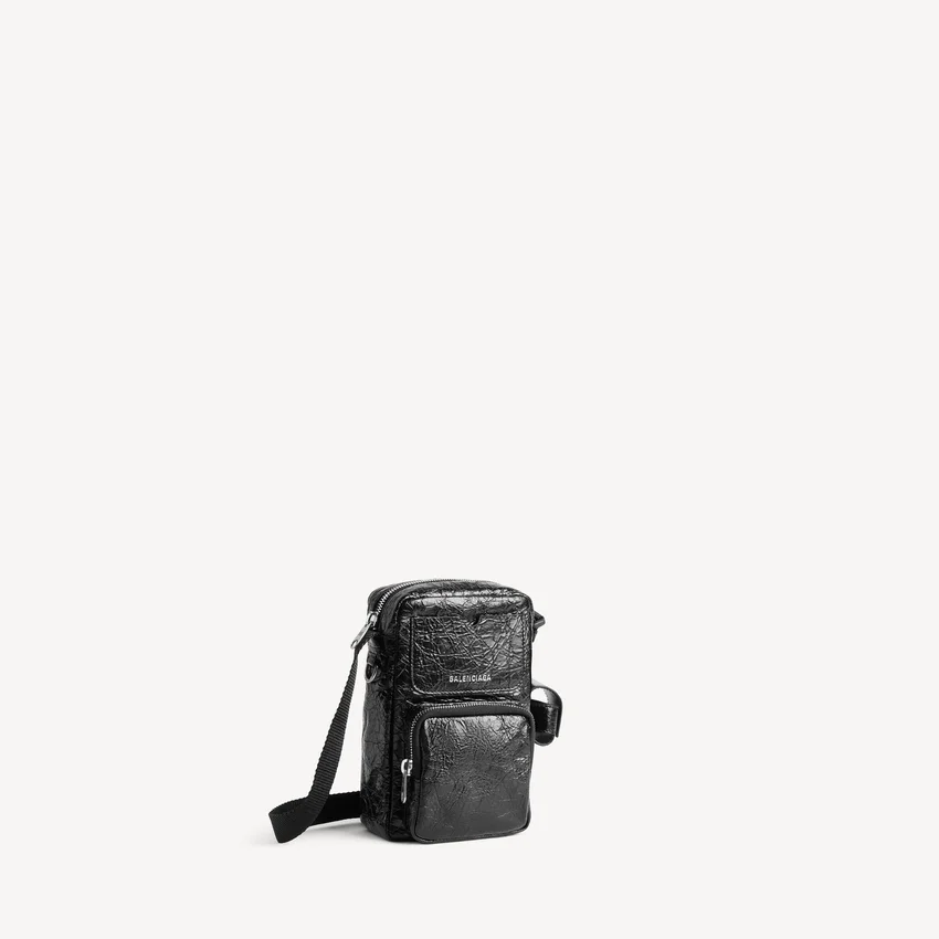 Men’s superbusy vertical crossbody bag in black Men’s superbusy vertical crossbody bag in black