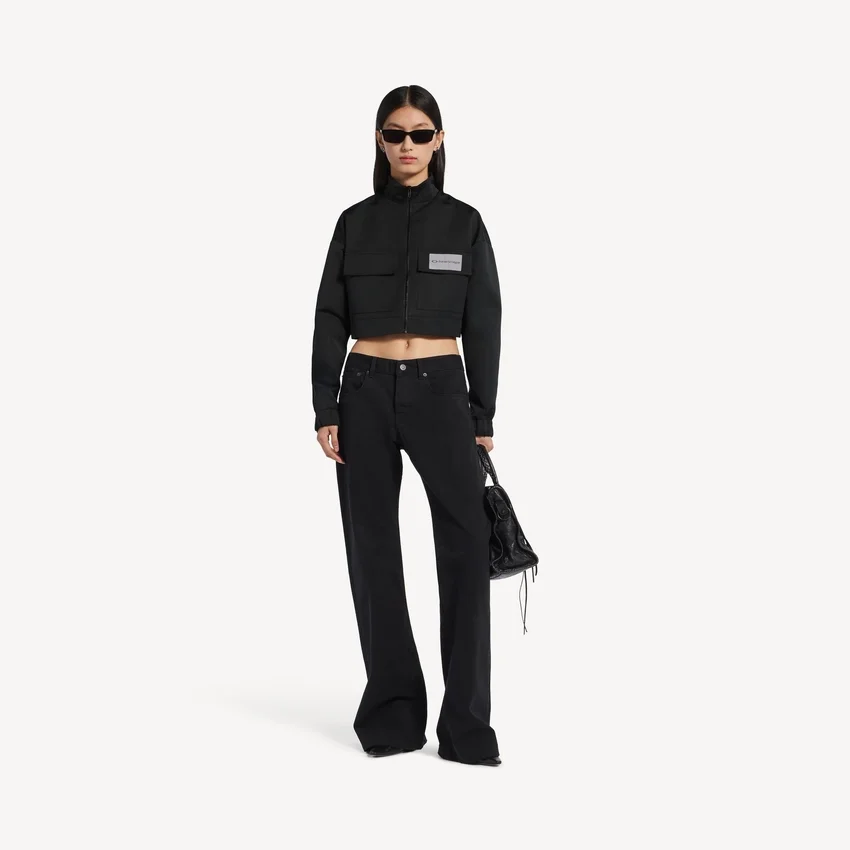 Women’s cropped tracksuit jacket in black Women’s cropped tracksuit jacket in black