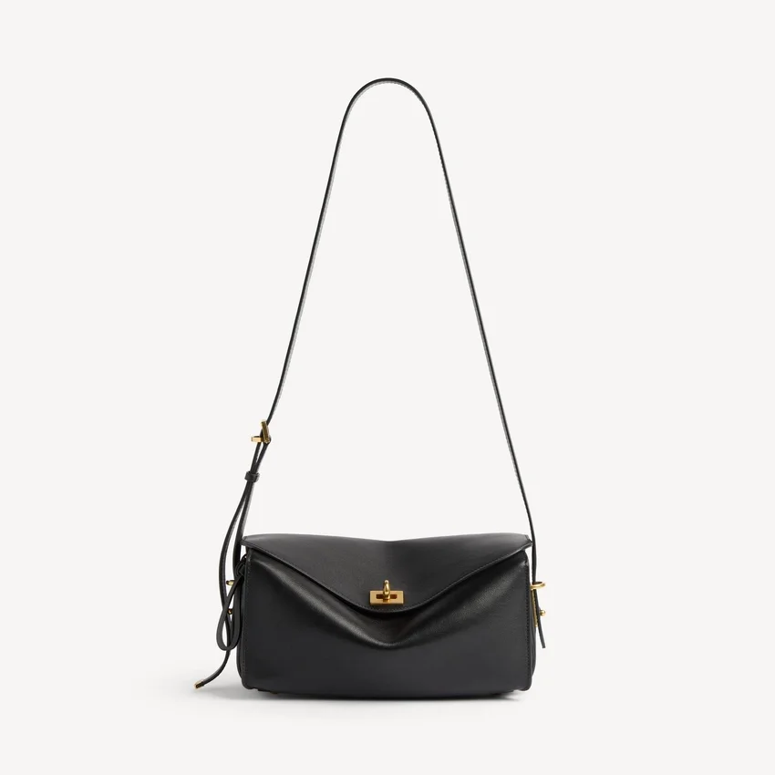 Women’s le 7 shoulder bag medium in black Women’s le 7 shoulder bag medium in black