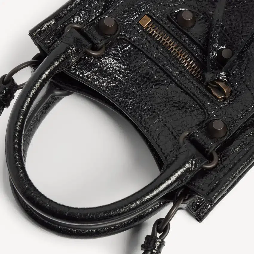 Women’s le city tote phone holder in black Women’s le city tote phone holder in black