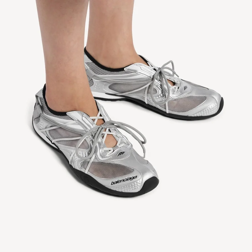 Women’s radar slip-on sneaker in grey/black/white Women’s radar slip-on sneaker in grey/black/white
