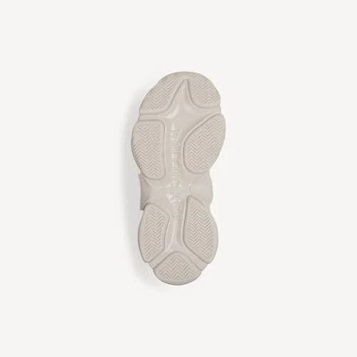 Women’s triple s sneaker in beige Women’s triple s sneaker in beige